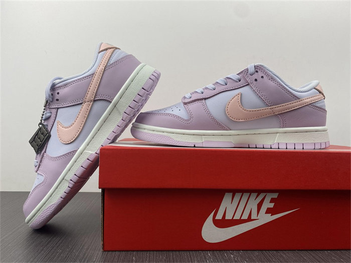 NK Dunk Low Easter DD1503-001