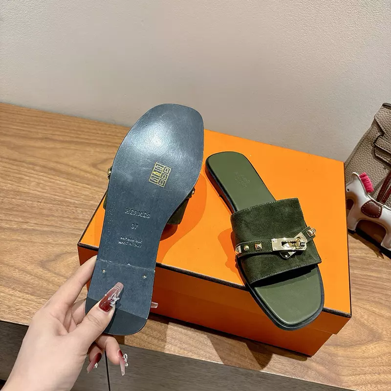 New High Quality Real Leather Slippers LX-872323