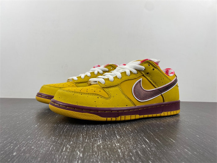 NK SB Dunk Low Yellow Lobster 313170-137566