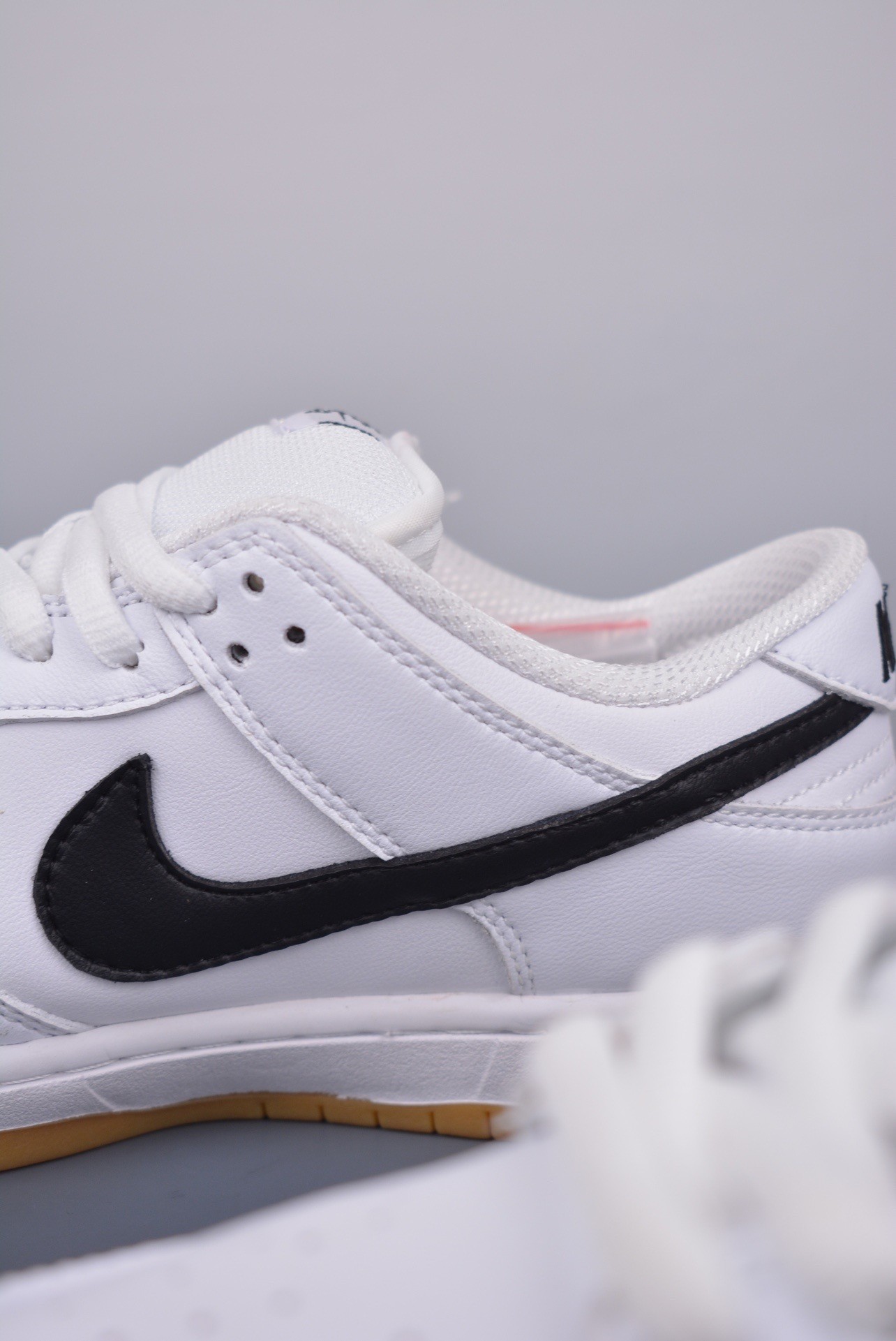 NK SB Dunk Low Orange Label Black CZ2249-100