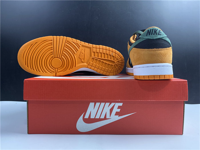 NK Dunk Low Ceramic DA1469-001