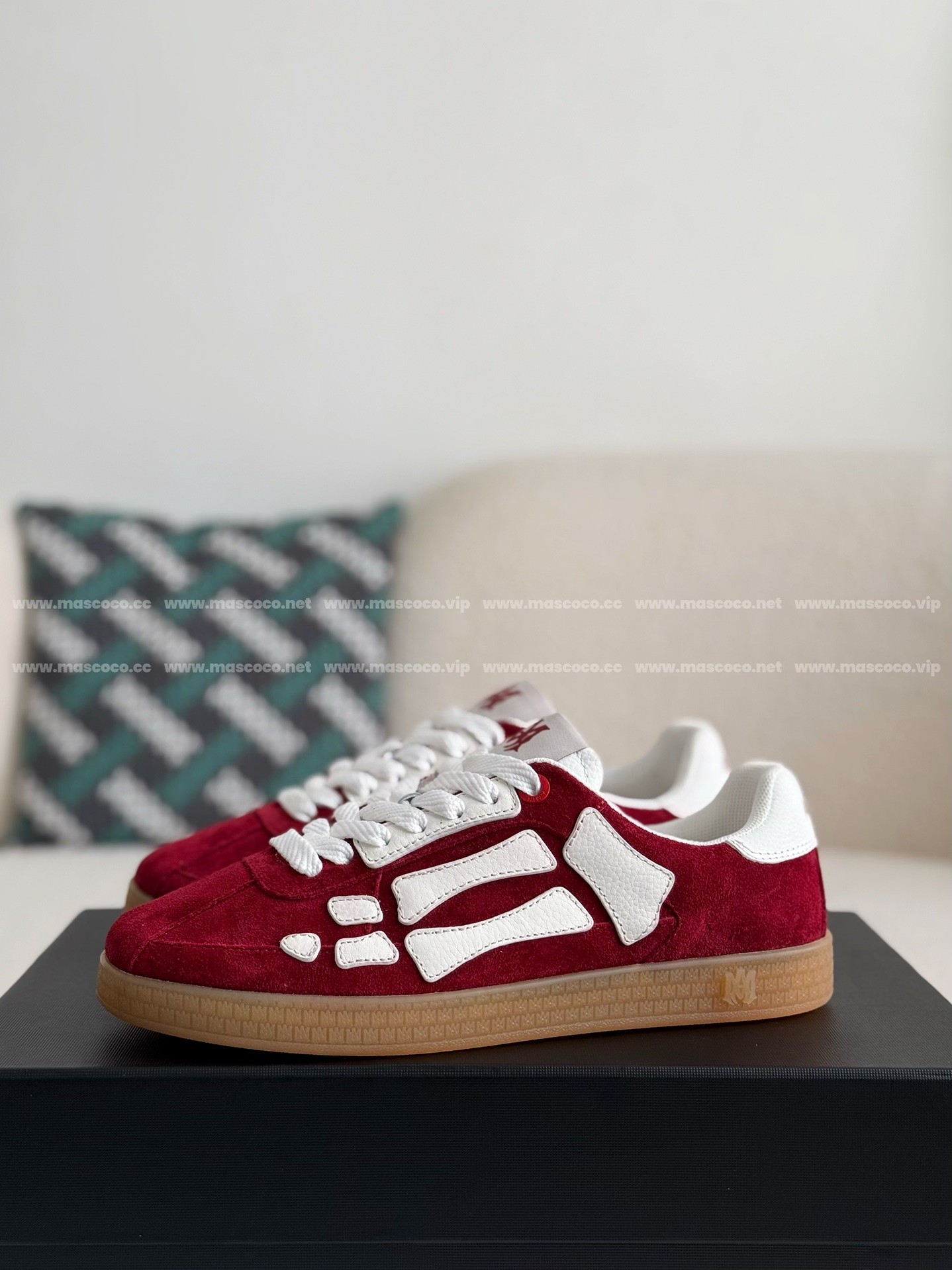 AMRI Sneakers