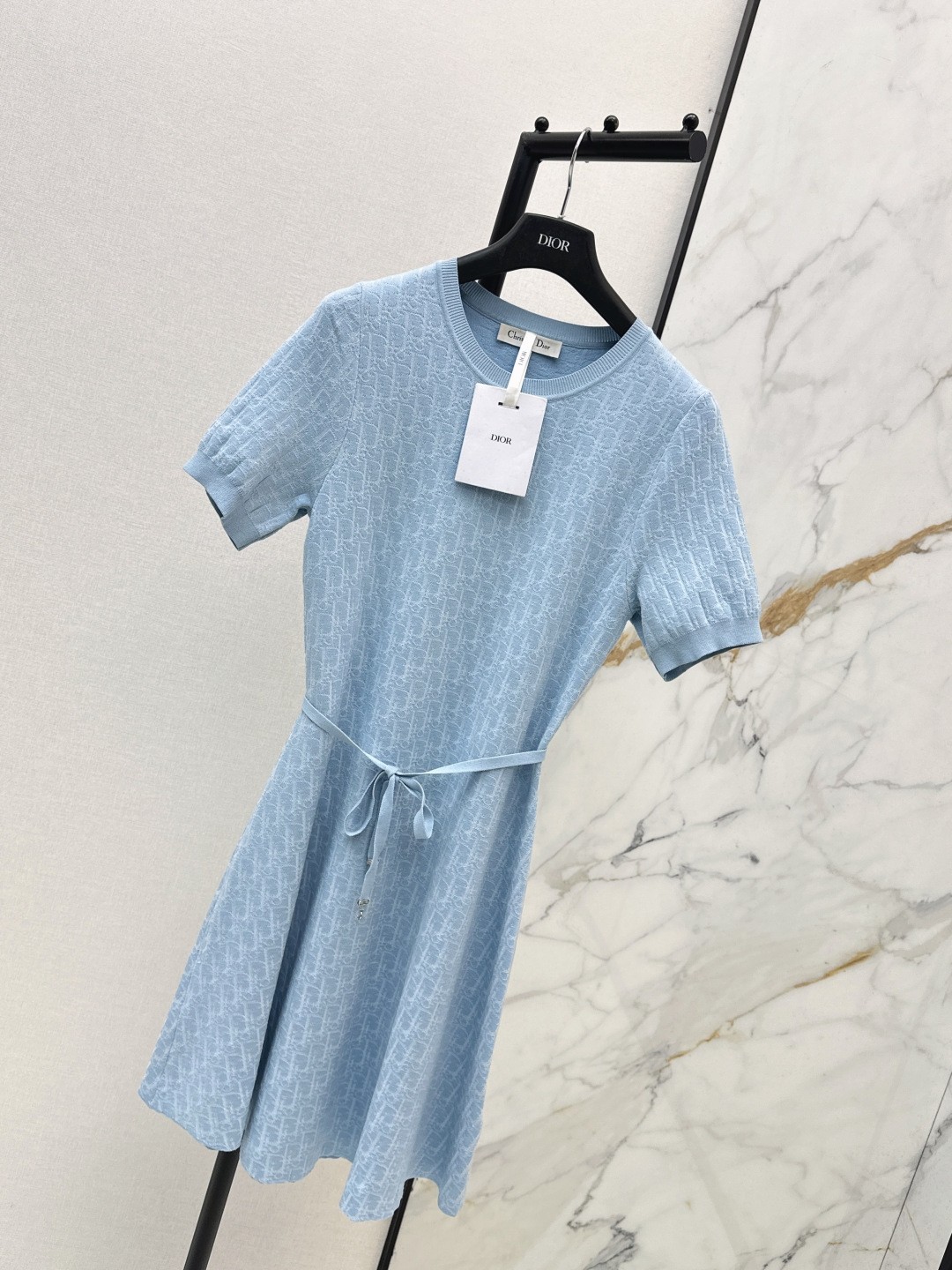 DR Dress