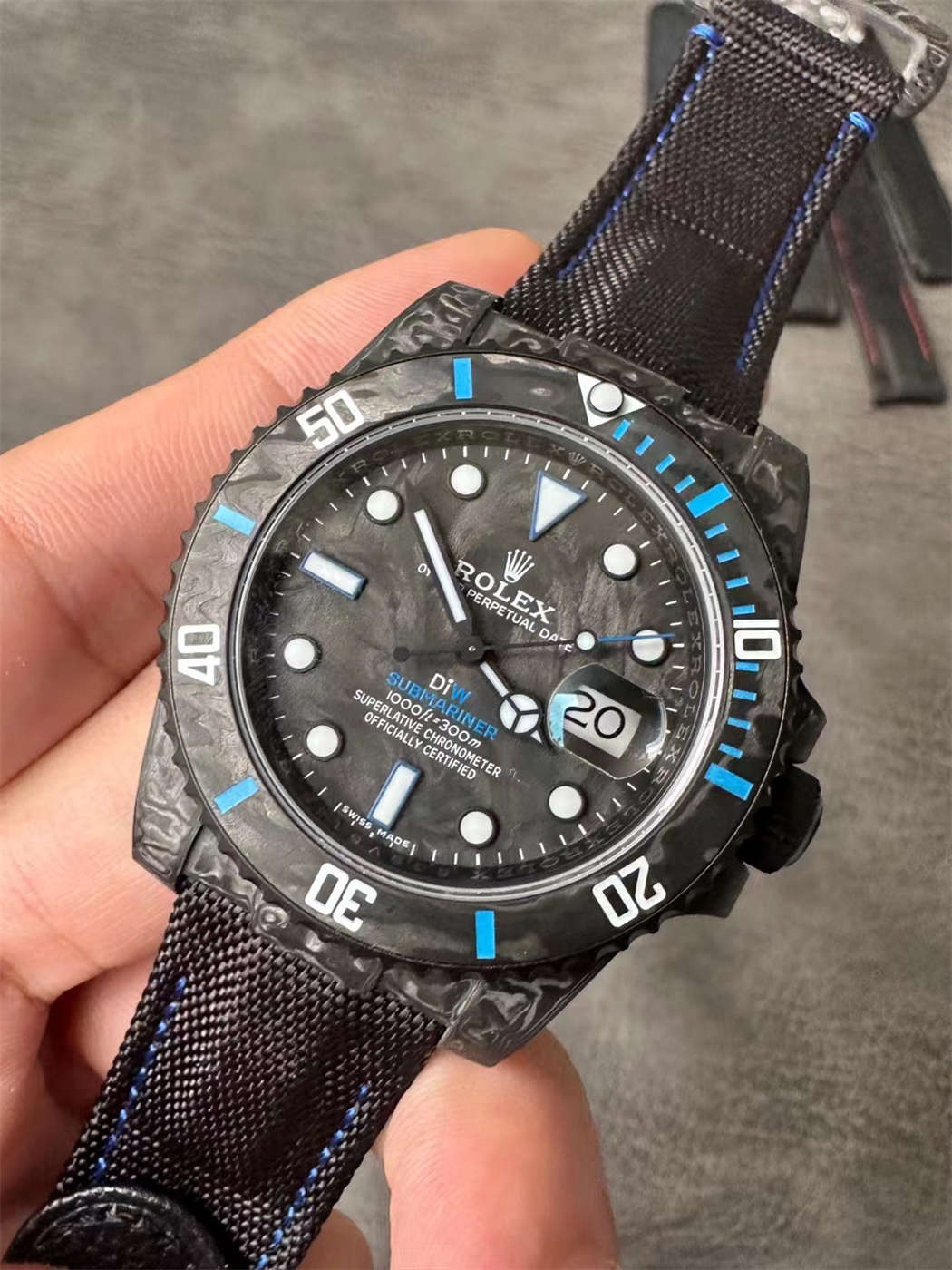 DiW Carbon Blue Submariner – VSF 40mm Forged Carbon (VS3135)