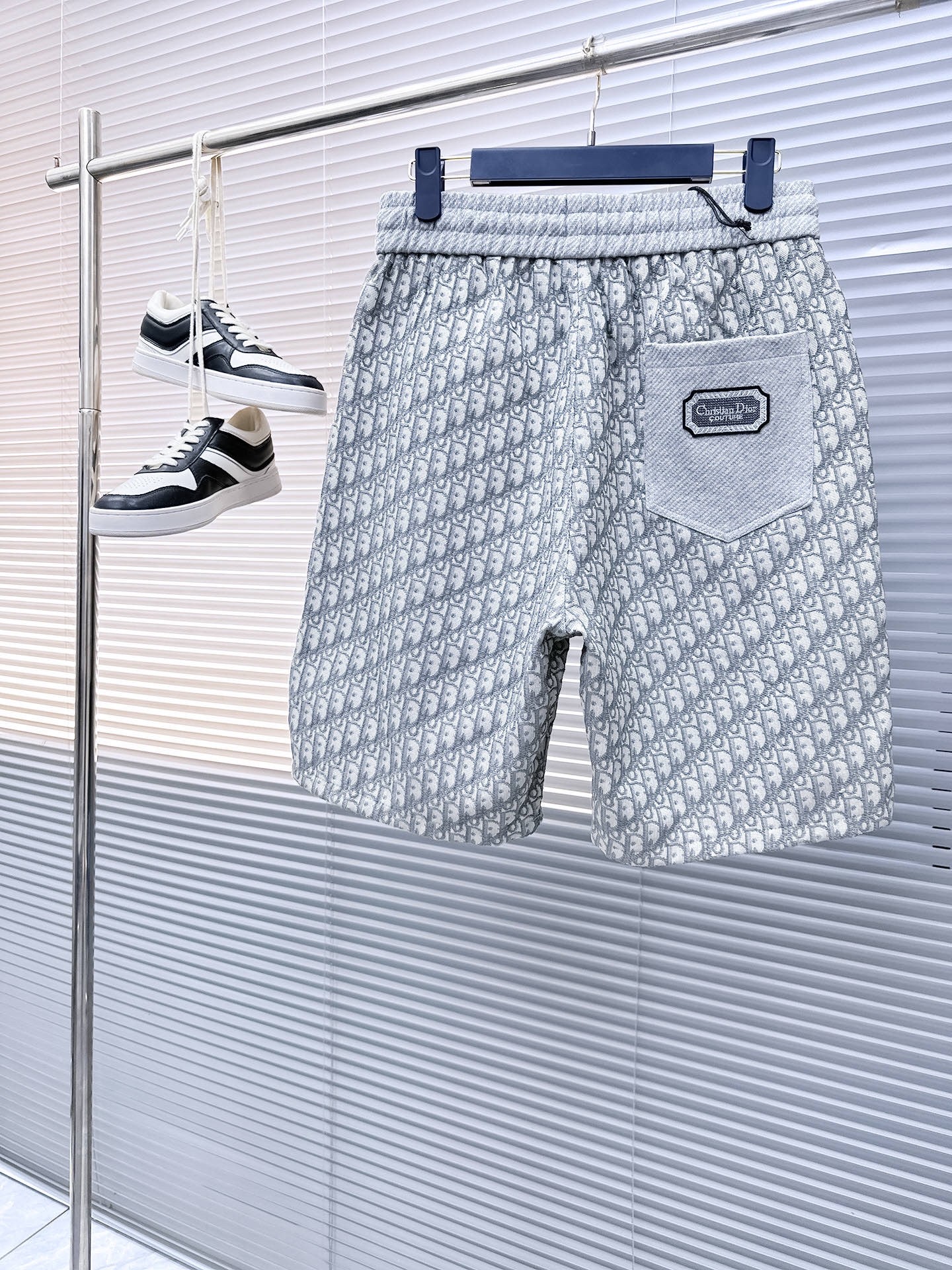 DR Shorts