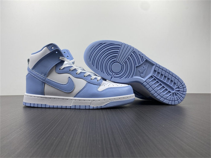 NK Dunk High Aluminum DD1869-107