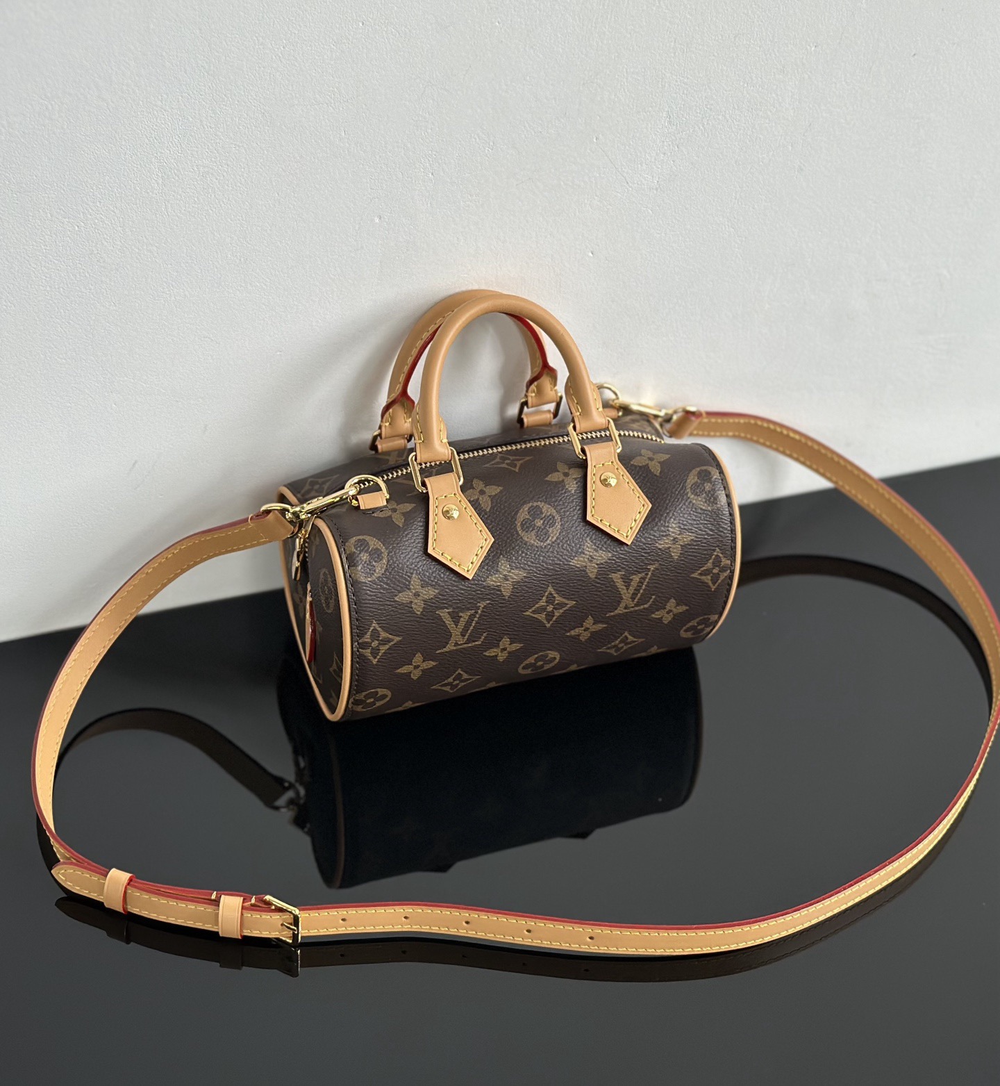 LV Nano Speedy M13226 10.5*11.5*18CM