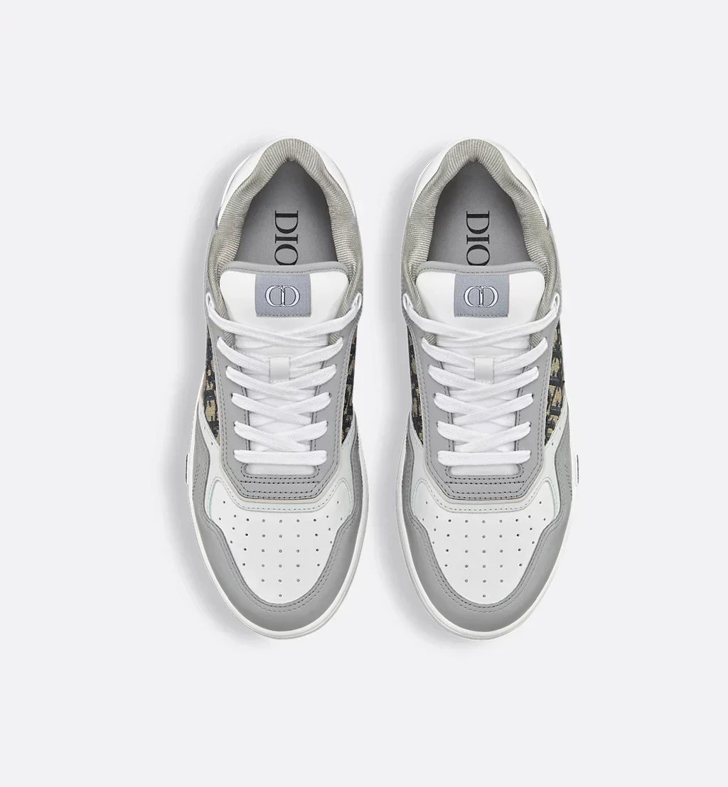 DR B27 Uptown Low-Top Sneaker
