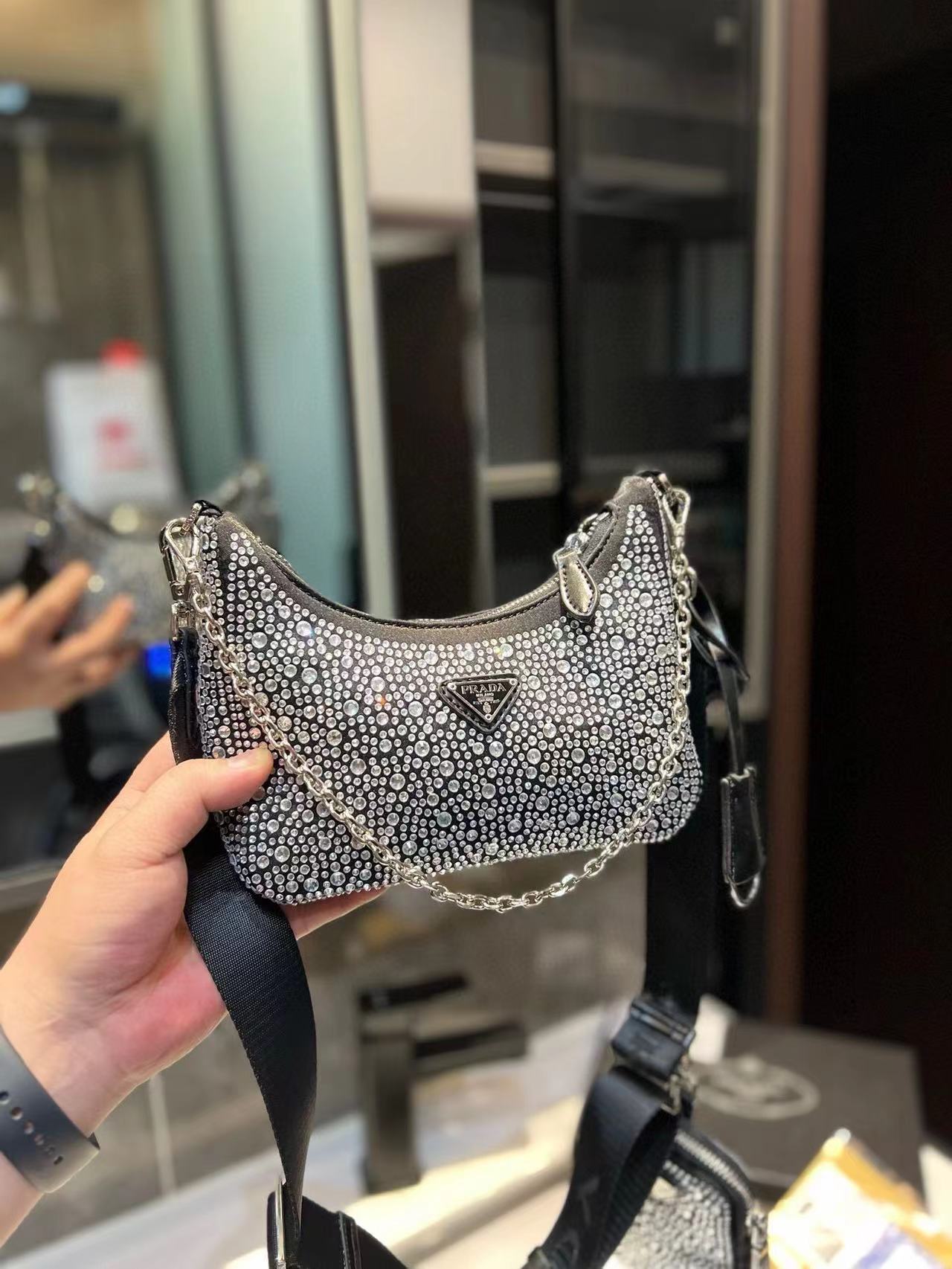 Fashion 8.7″ Full Diamonds Chains Adjustable Strap Shoulder bag with small coin purse BB-921222