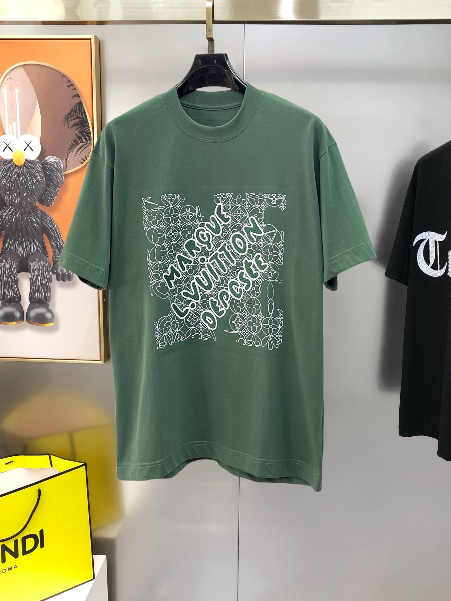 LV T-shirt