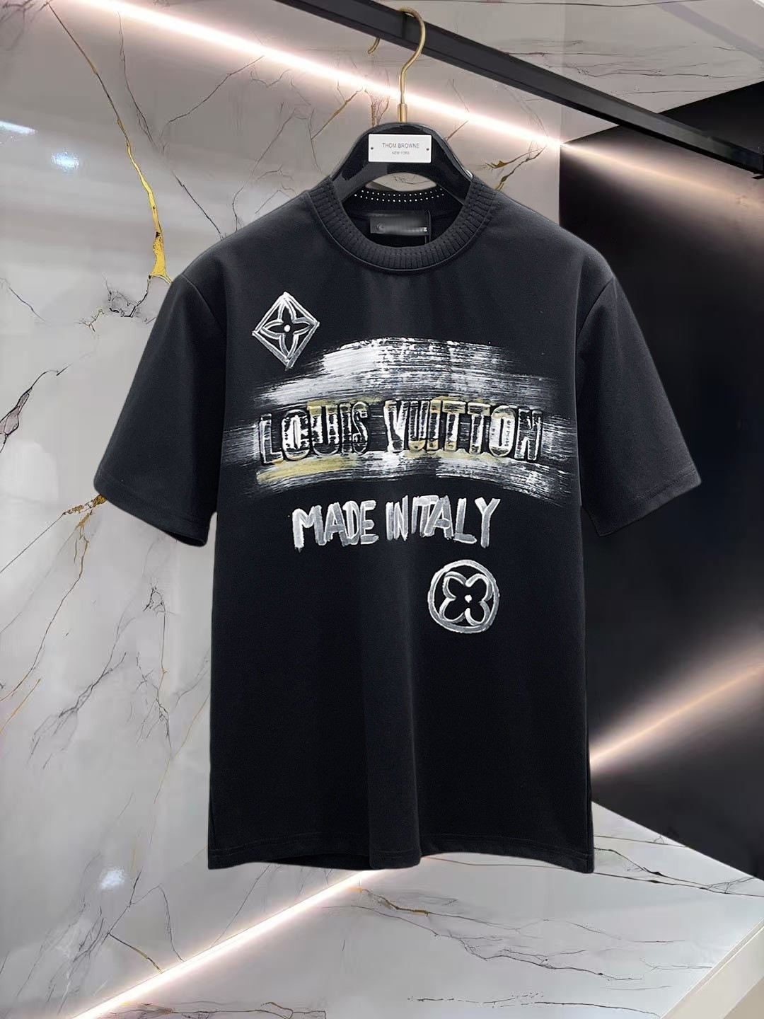 LV T-shirt