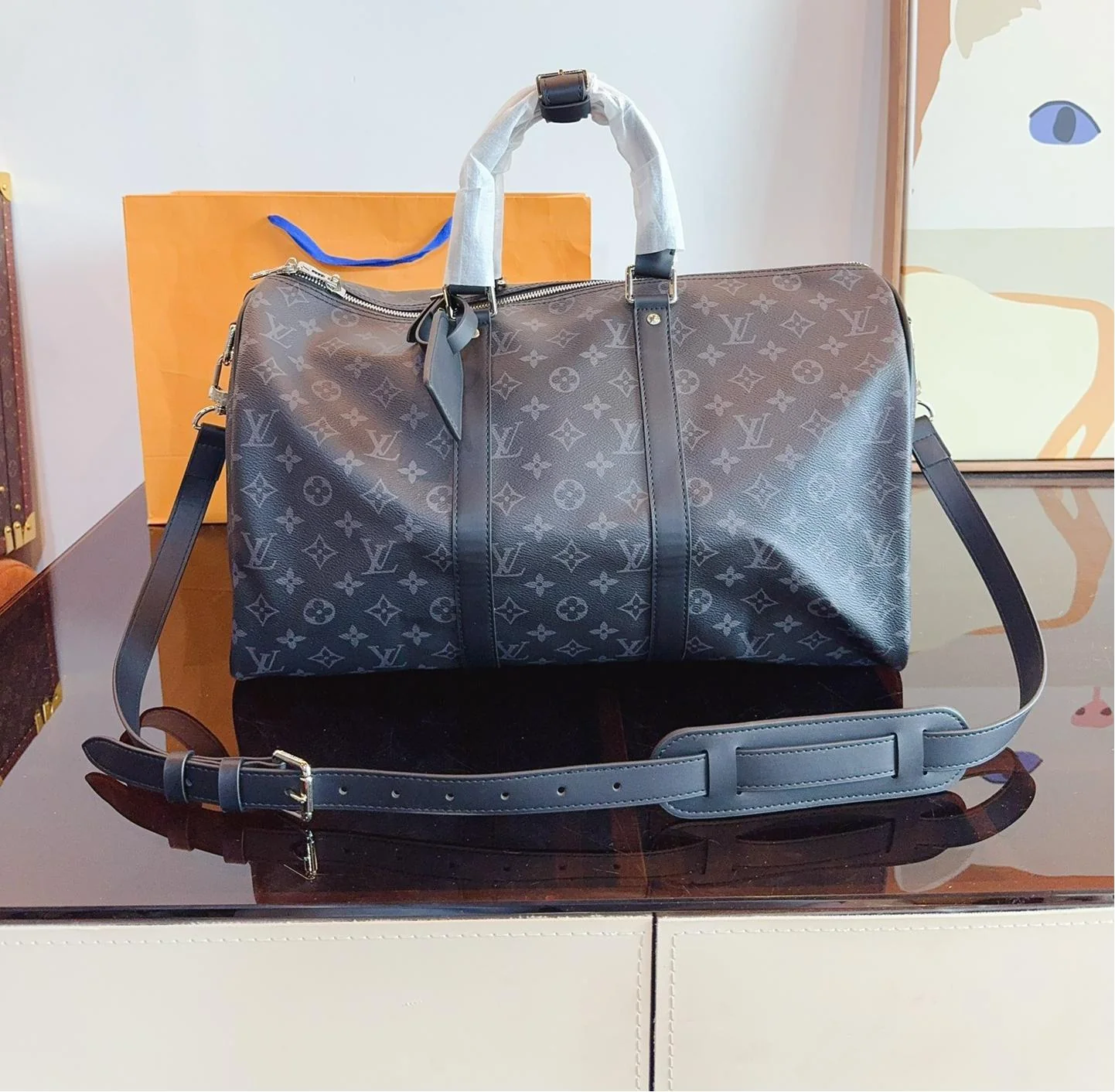 Louis Vuitton ★ KEEPALL | Stylish 3-way bag, large capacity, perfect for travel ♪ Limited quantity available now