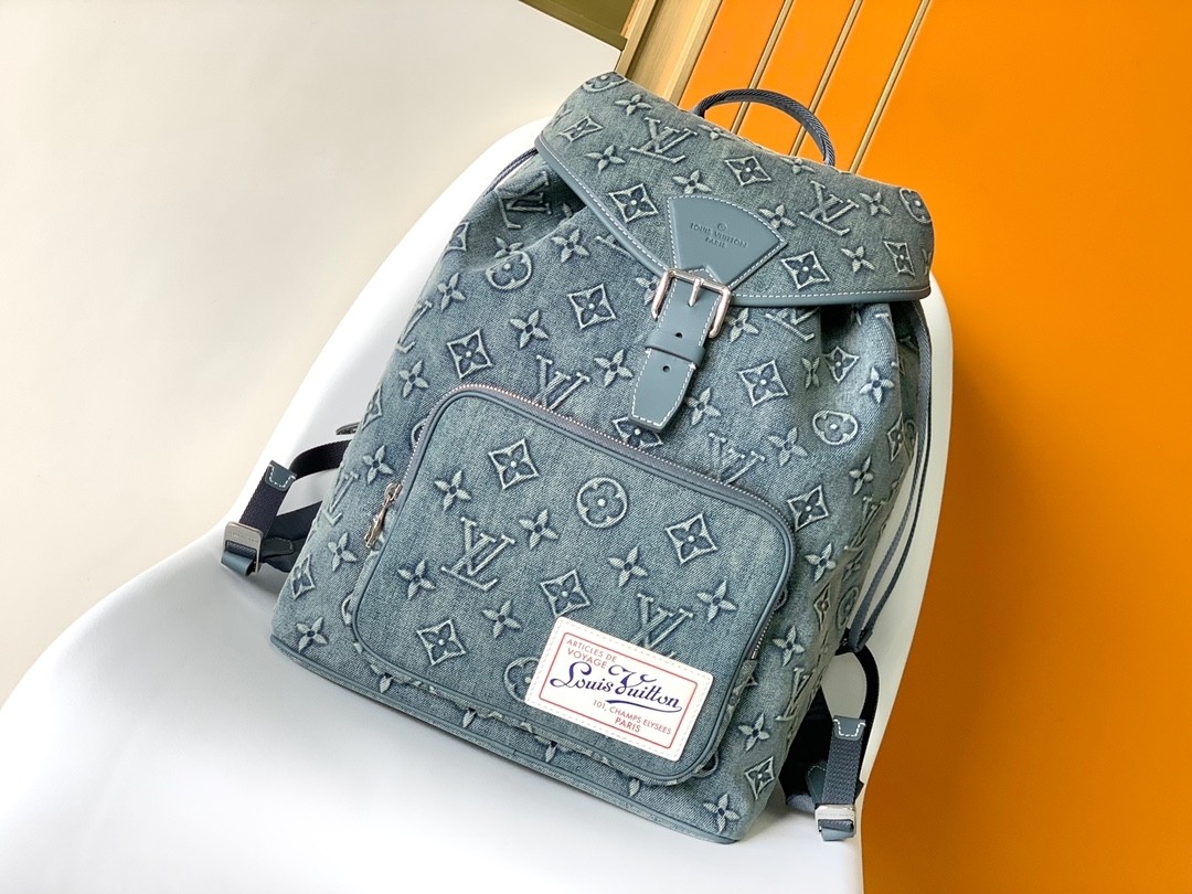 LV Montsouris M22534 32x40x19cm