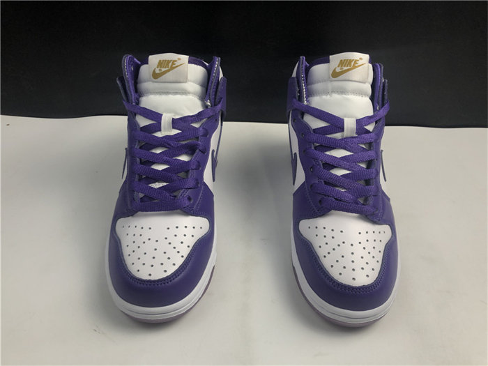 NK Dunk High SP Varsity Purple DC5382-100