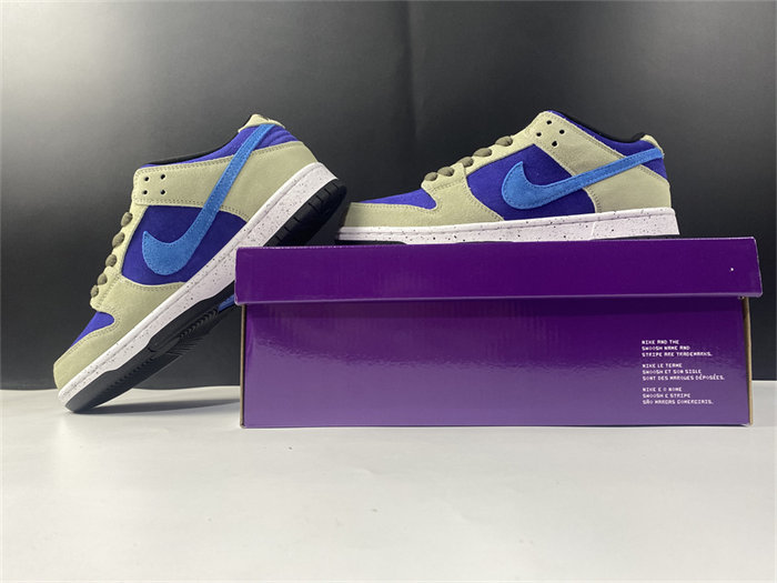 NK SB Dunk Low ACG Celadon BQ6817-301