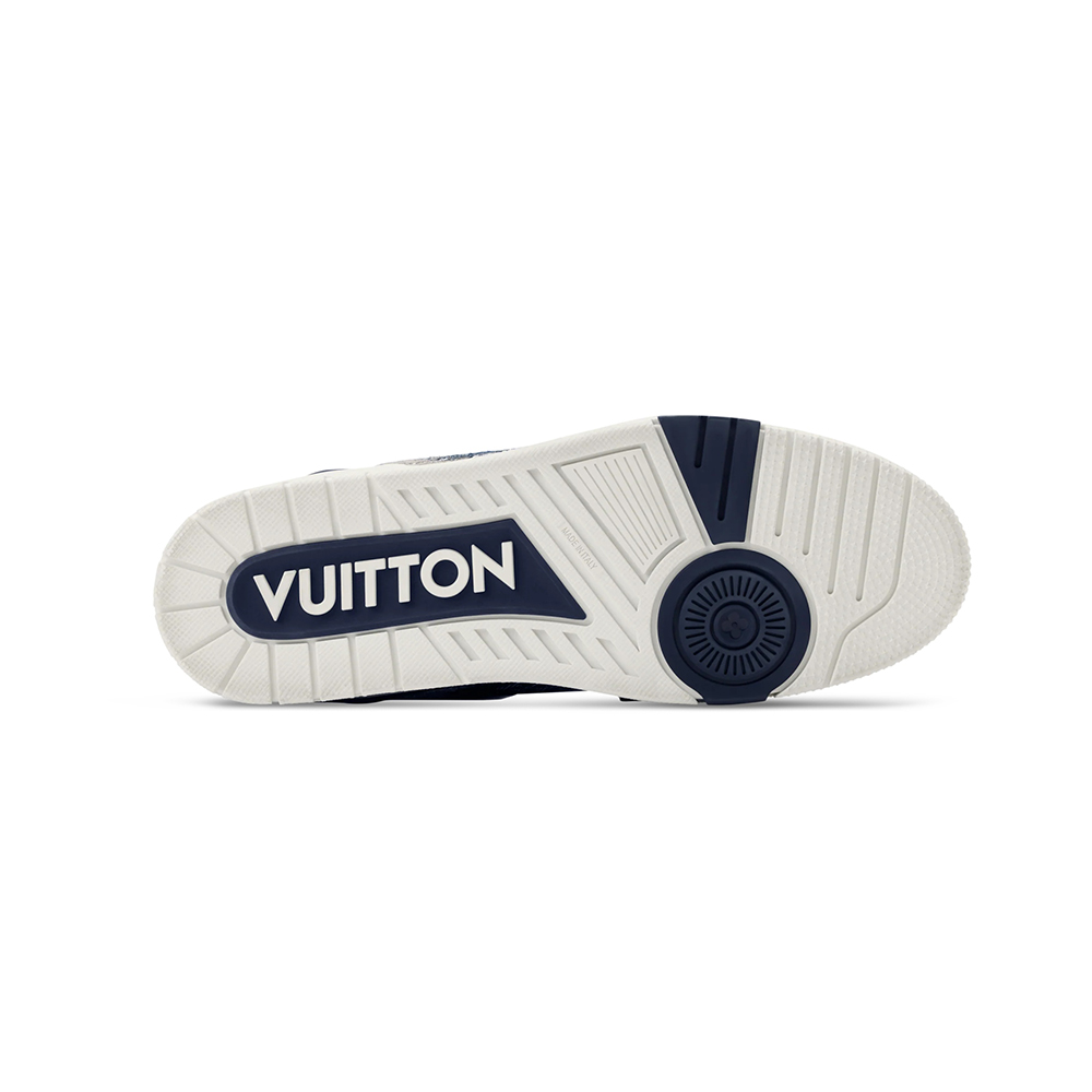 LV  Trainer