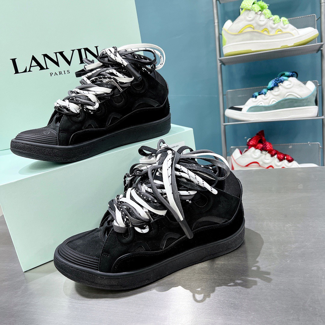 LAN Leather Curb 8