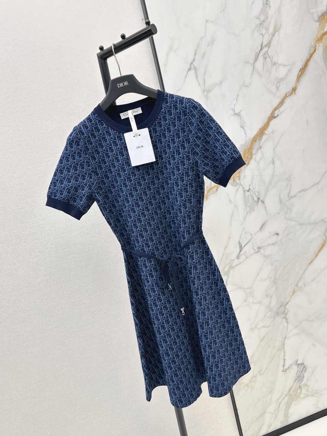 DR Dress