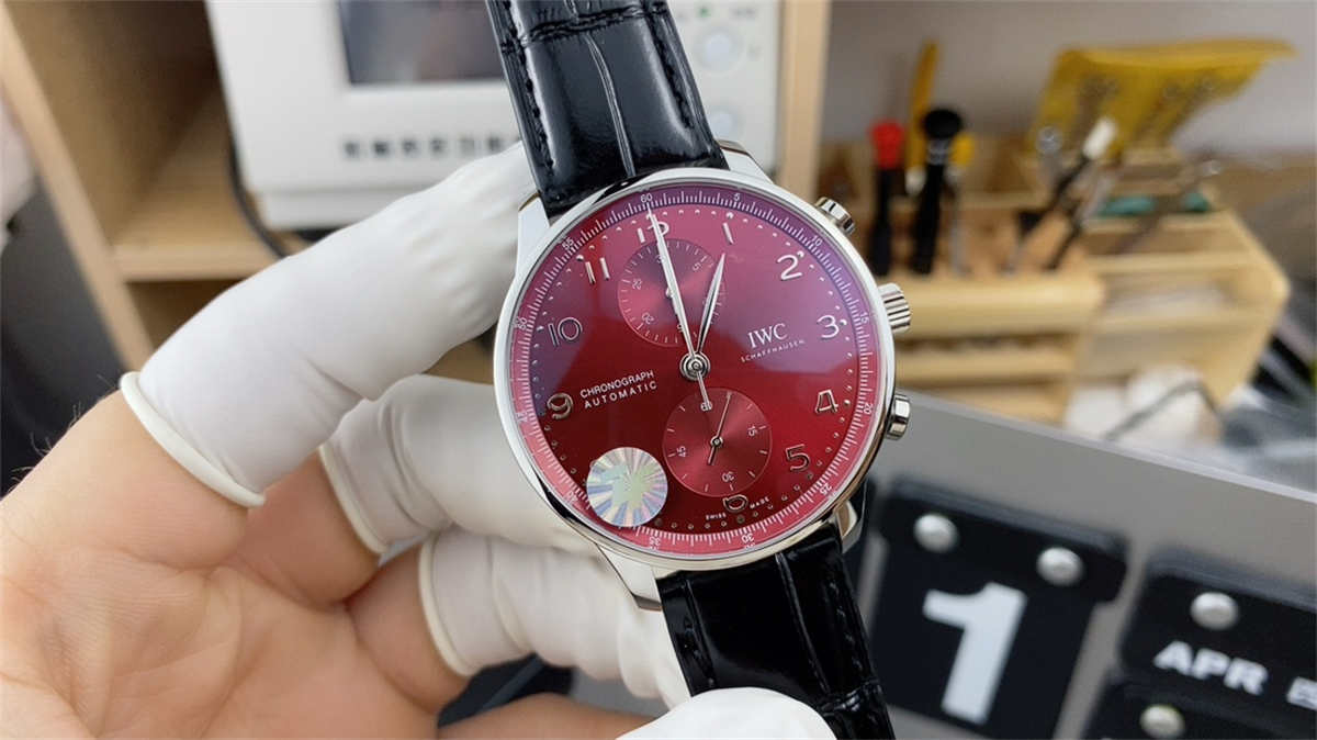 ZF Factory IWC Red Dial Chronograph Replica – Portugieser Automatic 41mm Men’s Watch
