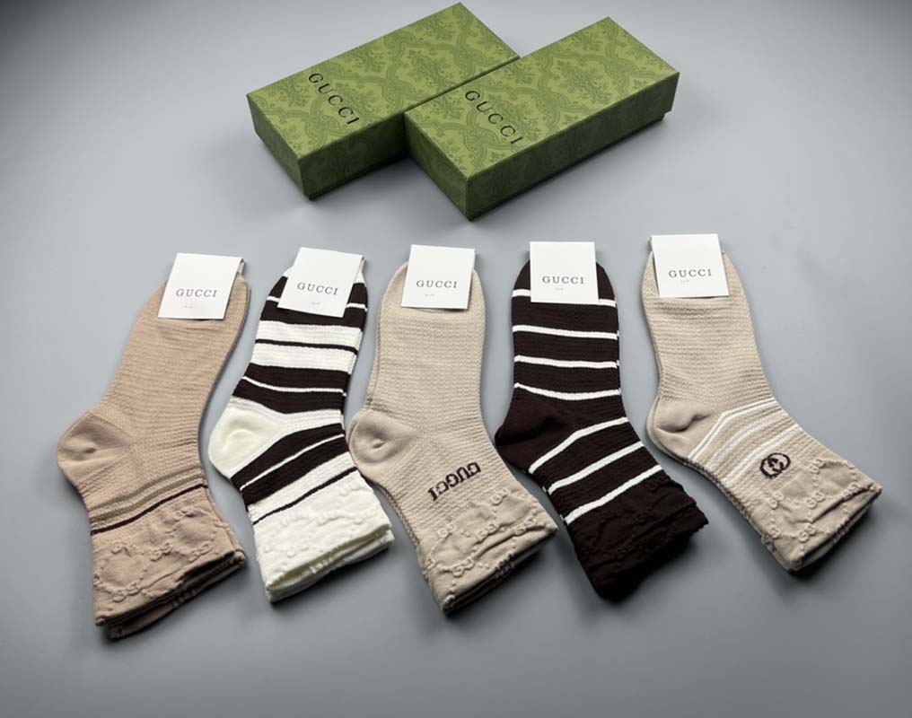 Set of 5 Pairs of Cotton Anti-bacterial Crew Socks WZ-924000166