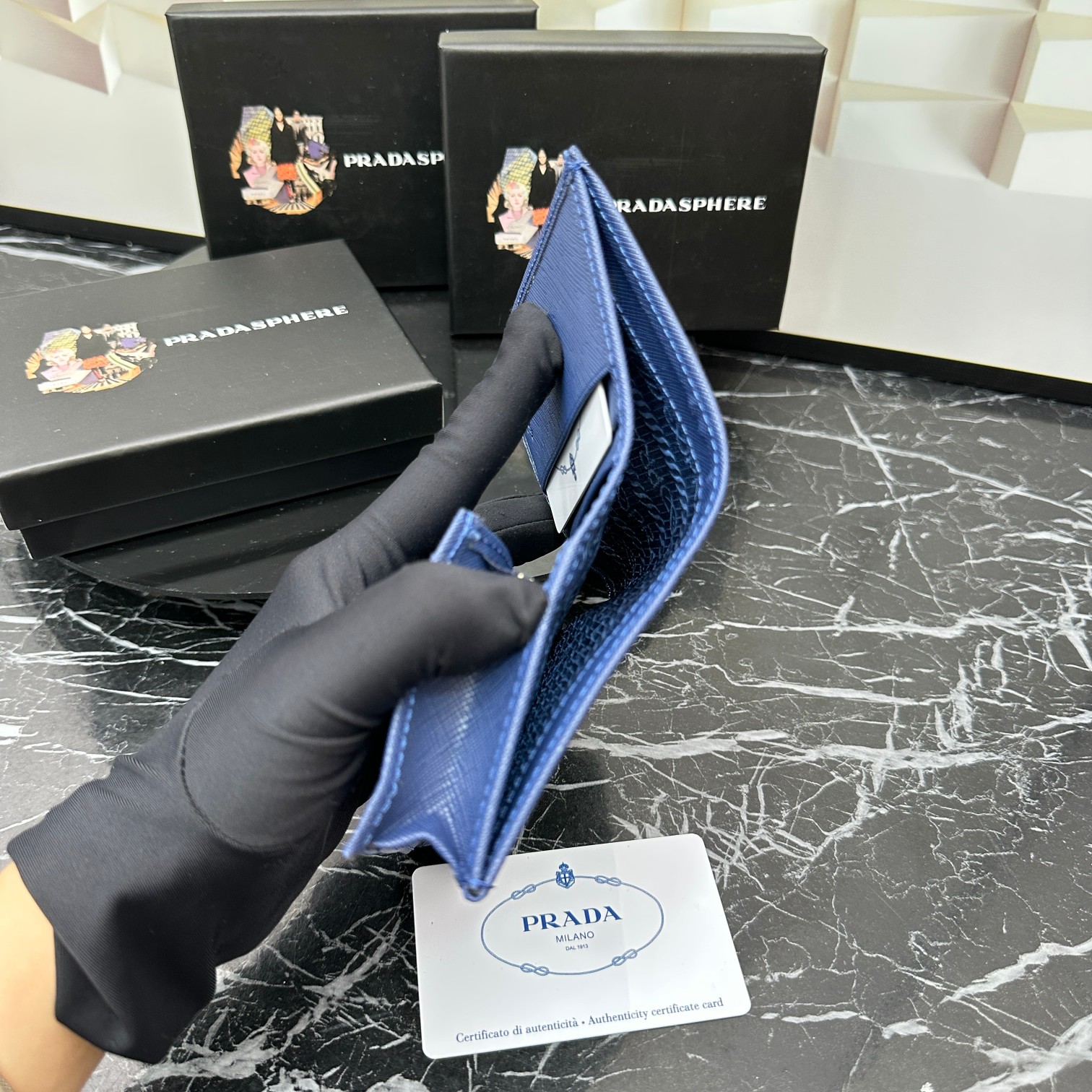 3.9″x3.5″x0.8″ Blue Leather Wallet QB-927063