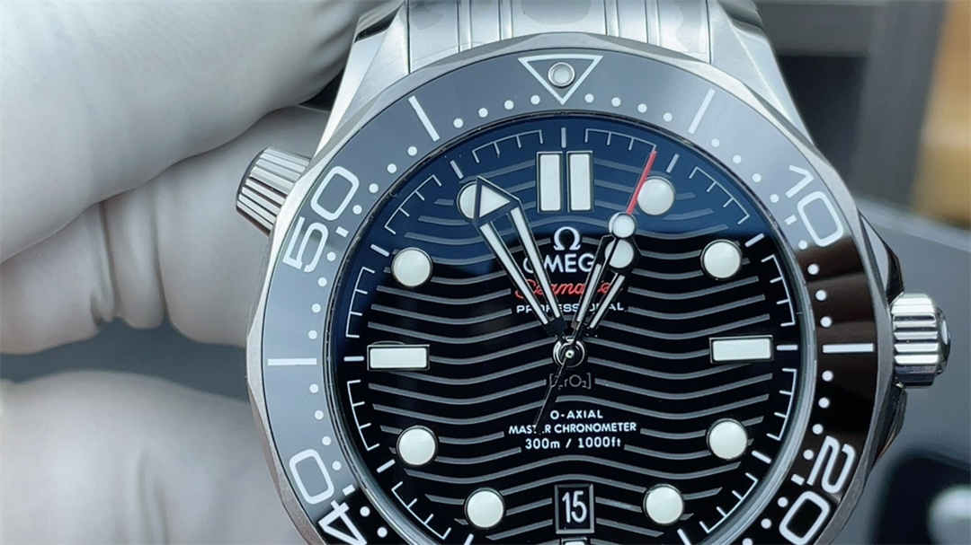 VSF Omega Seamaster 300M Replica – 42mm Stainless Steel & Ceramic Diver Watch