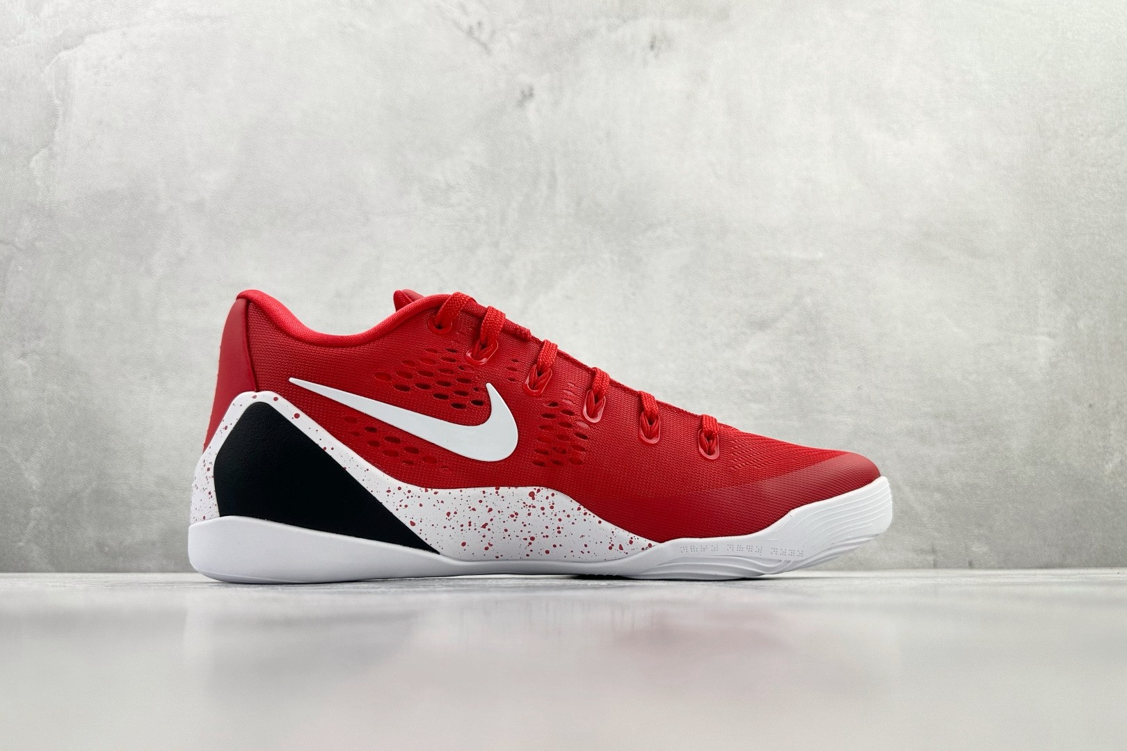 NK Kobe 9 Elite Low Protro TB IH1401 600