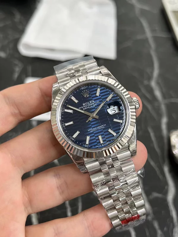 Classical 41mm diameter Blue Dial Man’s Mechanical Watch WB-7180053