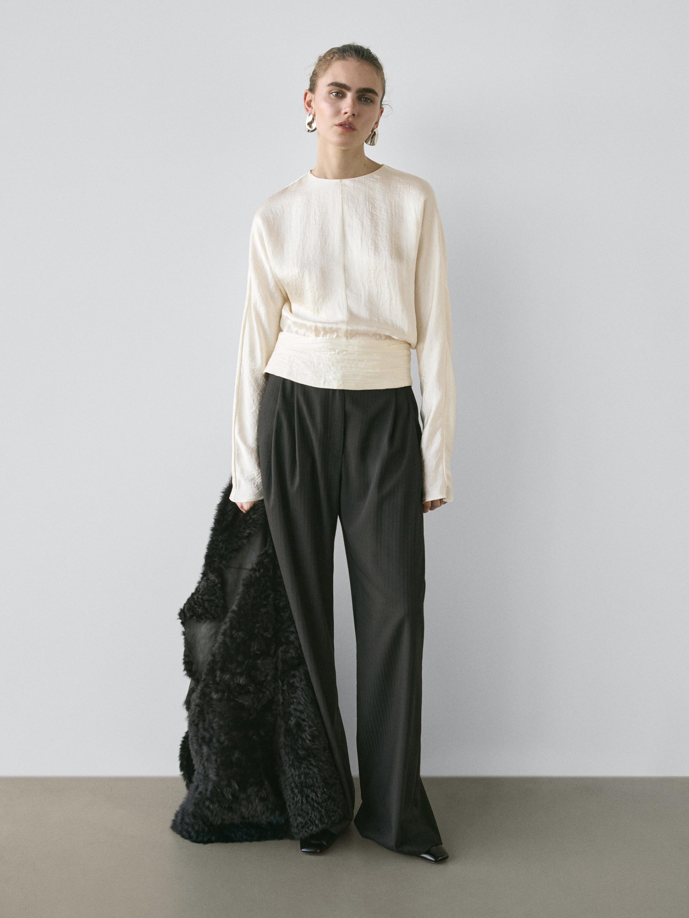 Blusa detalle frunces - STUDIO