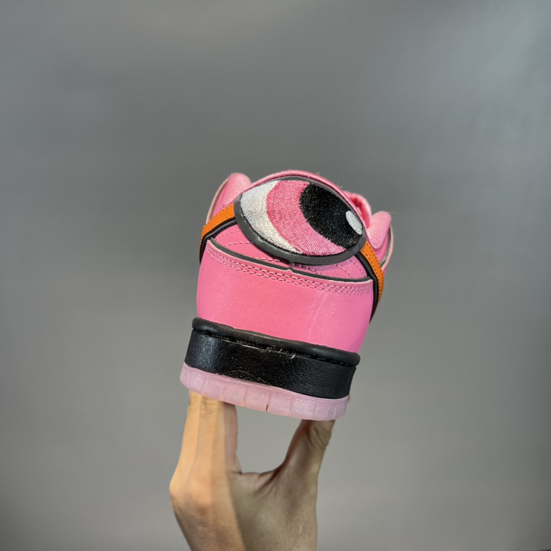 NK SB Dunk Low The Powerpuff Girls Blossom