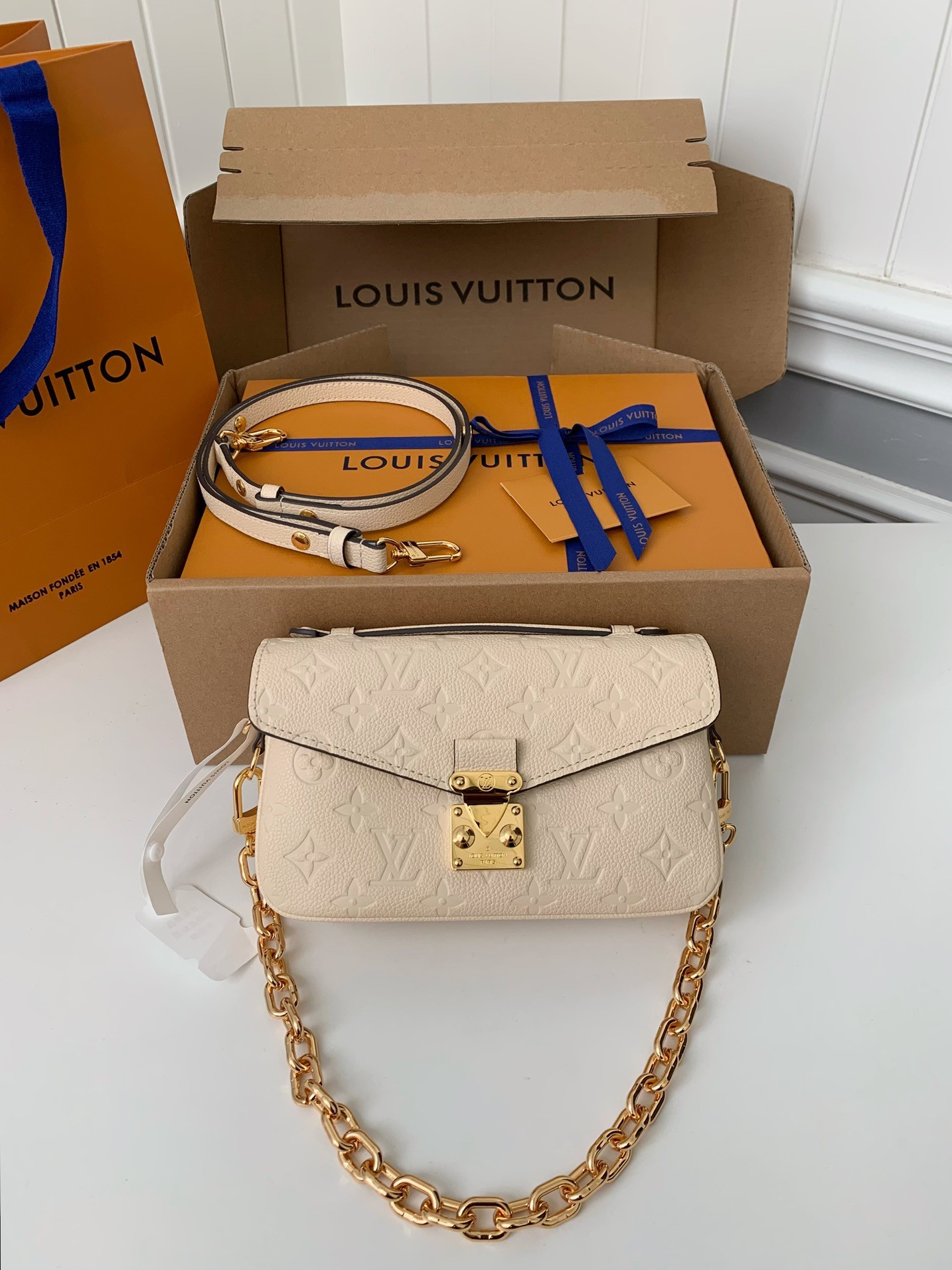 LV Pochette Métis East West 21.5*13.5*6cm