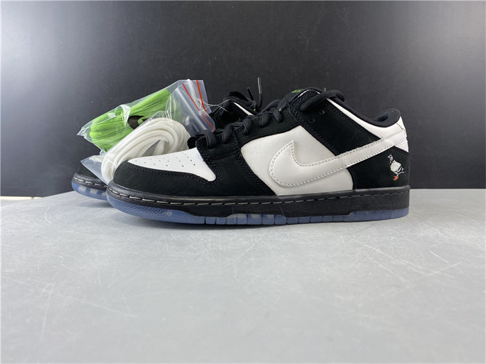 NK SB Dunk Low Staple Panda Pigeon BV1310-013