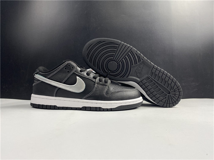 NK SB Dunk Low Diamond Supply Co Black Diamond BV1310 001