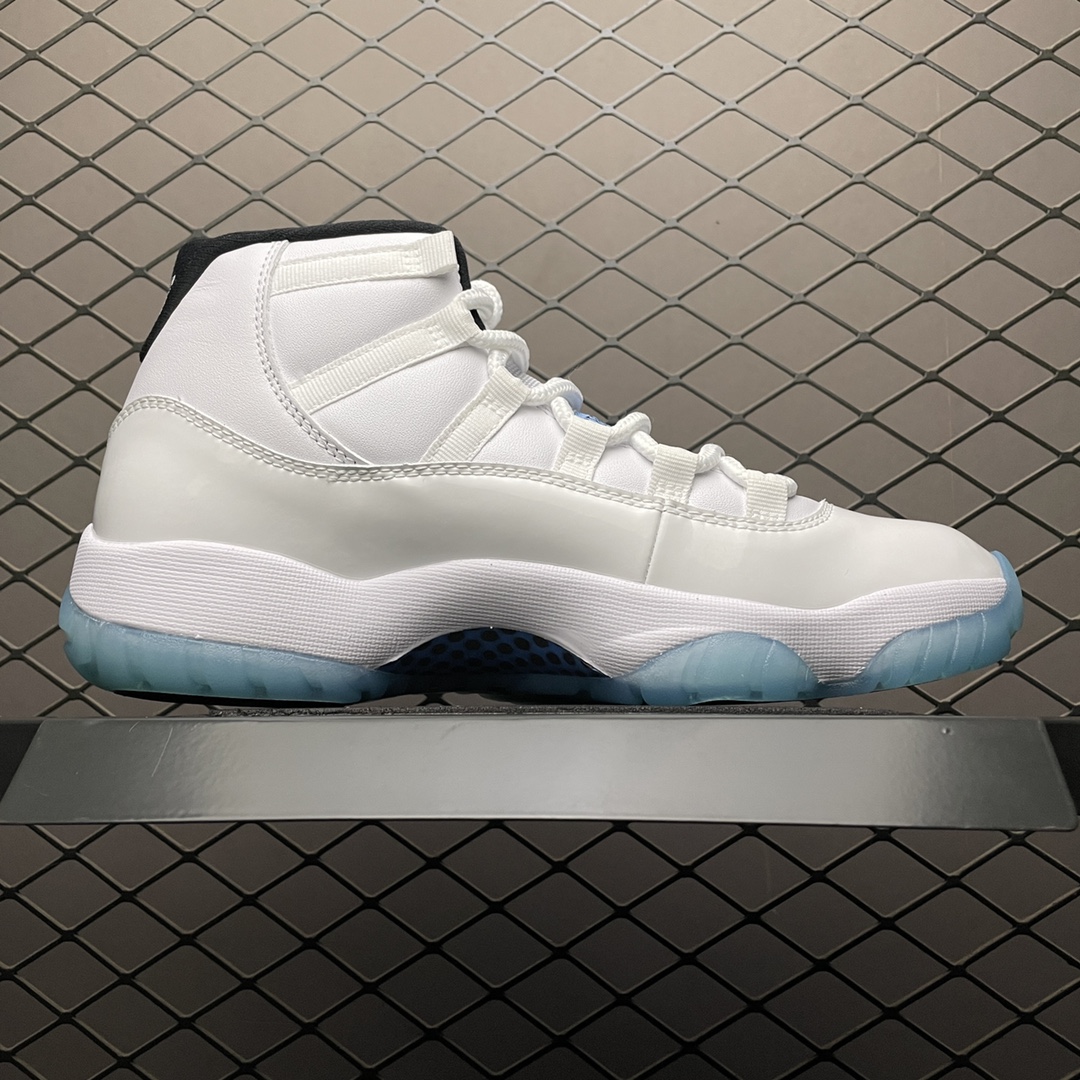 JRD 11 Retro Legend Blue 378037-117