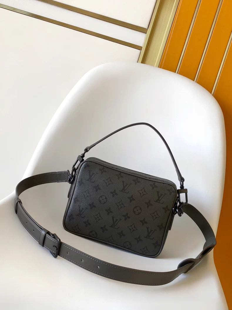 LOUIS VUITTON M26783 Nil