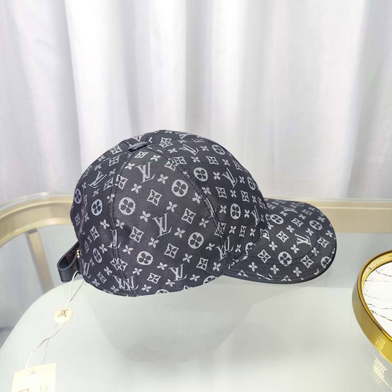 Classical Adjustable Black Baseball Cap MZ-916101
