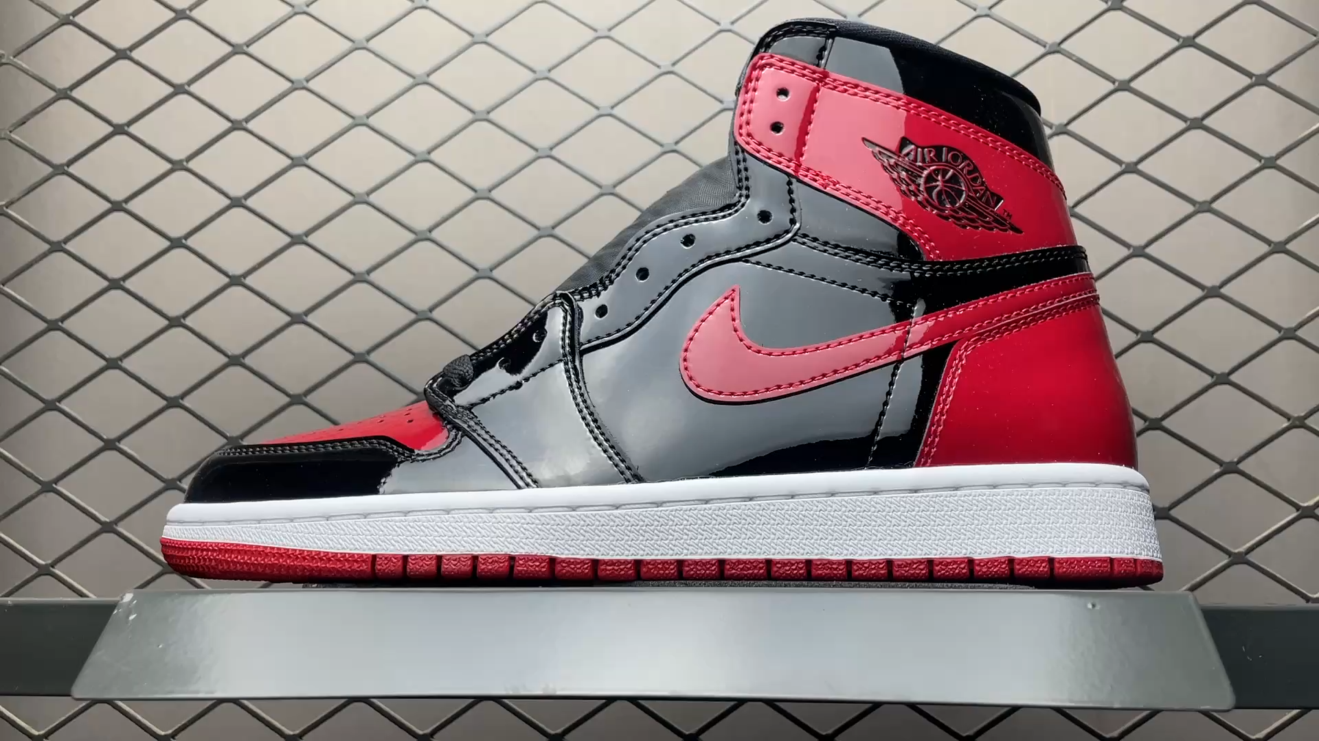 JRD1 OG Patent Bred 555088-063