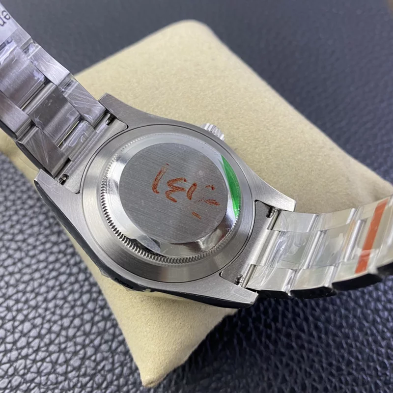 Classical Mechanical Watch WB-7180066