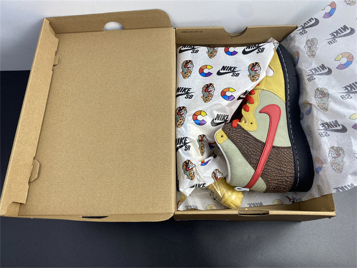 NK SB Dunk High Color Skates Kebab and Destroy CZ2205-700