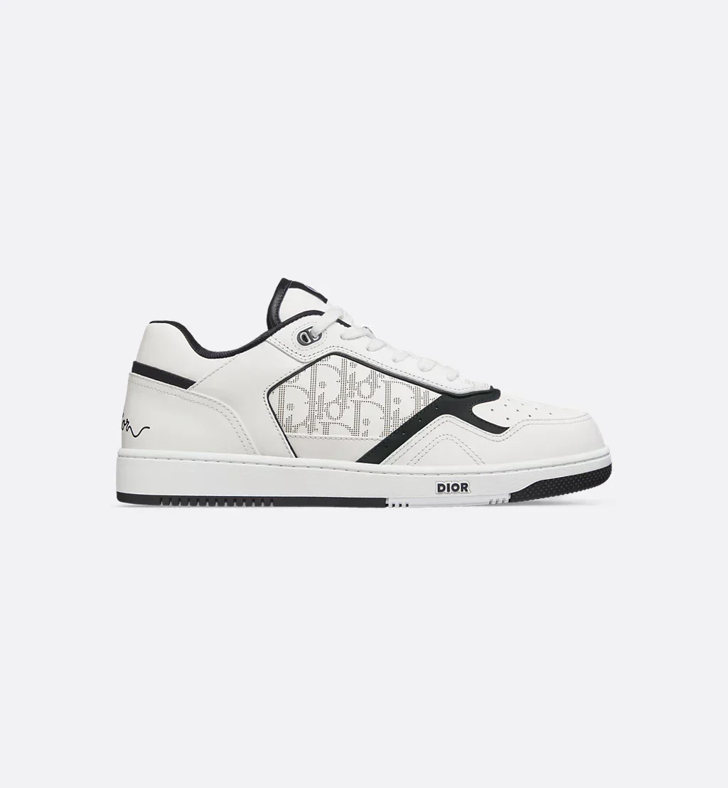 DR B27 Uptown Low-Top Sneaker