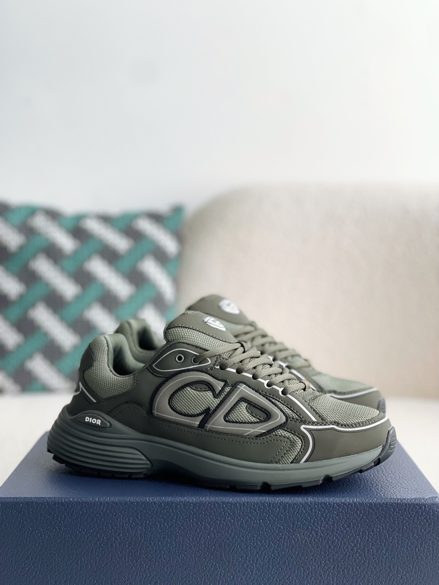 DR b30 sneaker