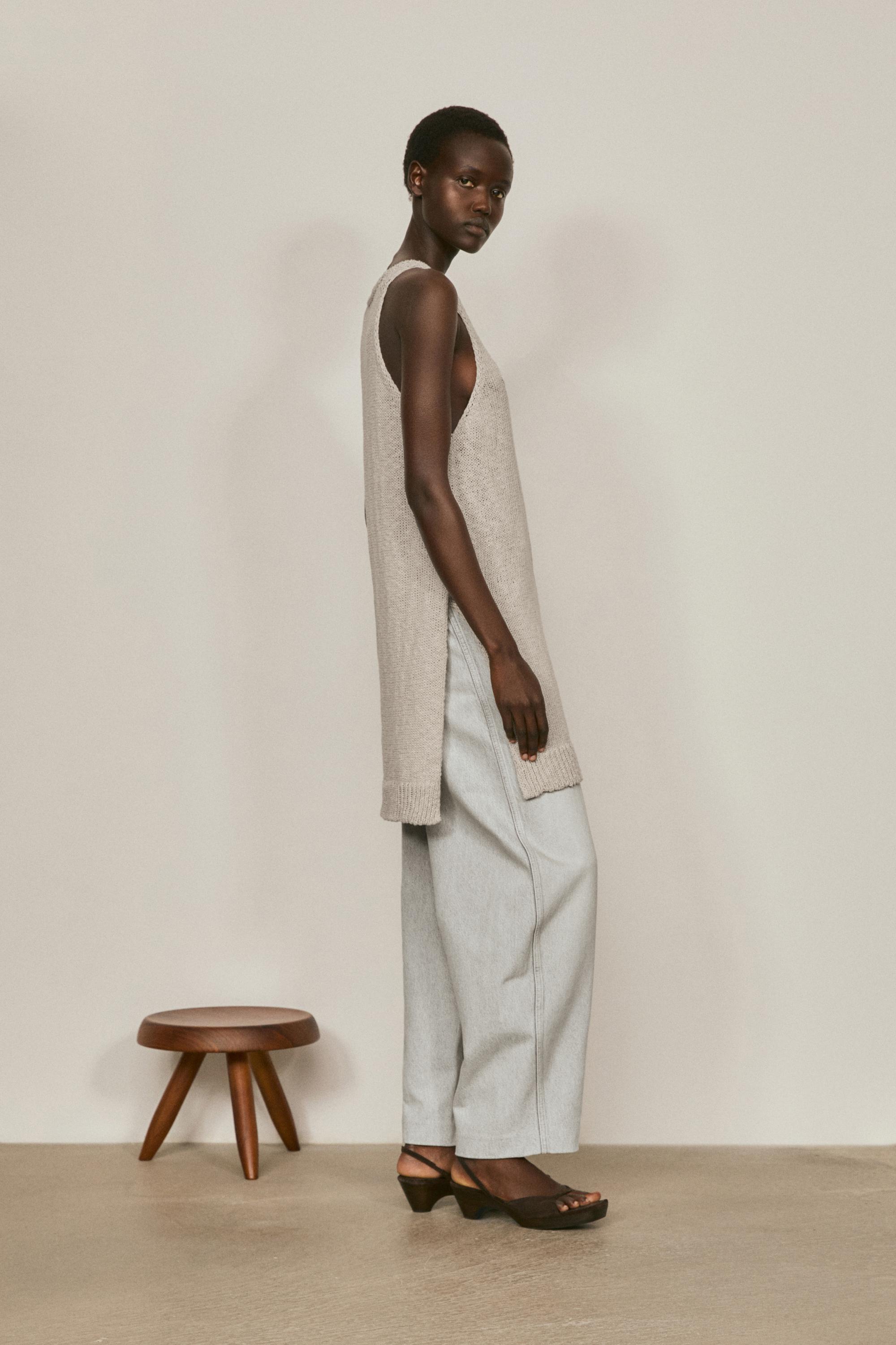 Top largo detalle aberturas laterales - LIMITED EDITION