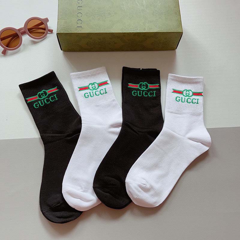 Set of 4 Pairs of Cotton Anti-bacterial Crew Socks WZ-924000165