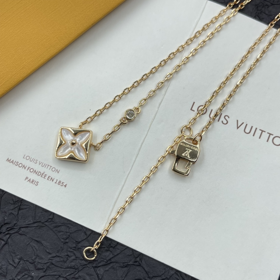 Necklace VVXL-9120021