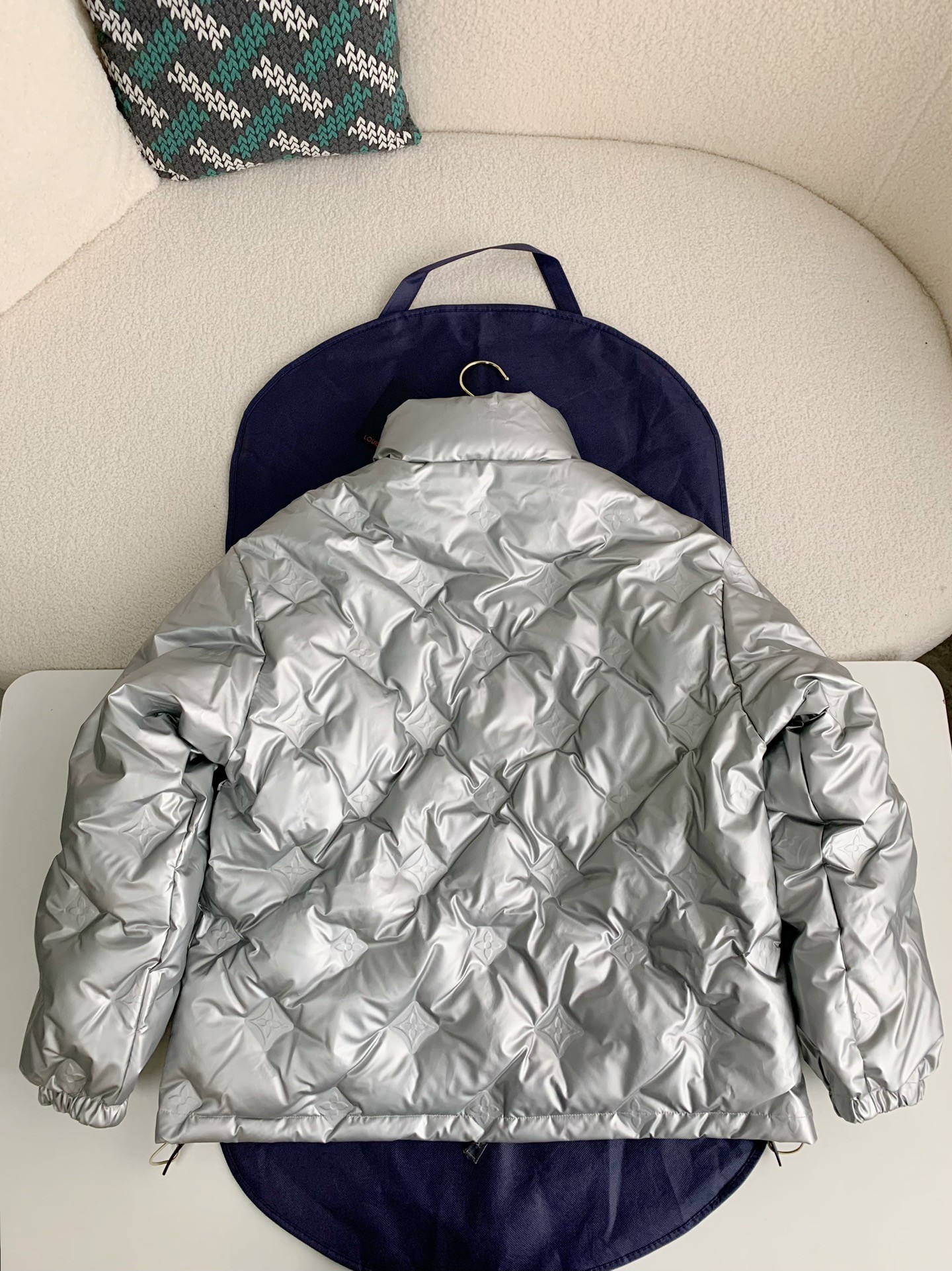 LV LOGO Down Jacket