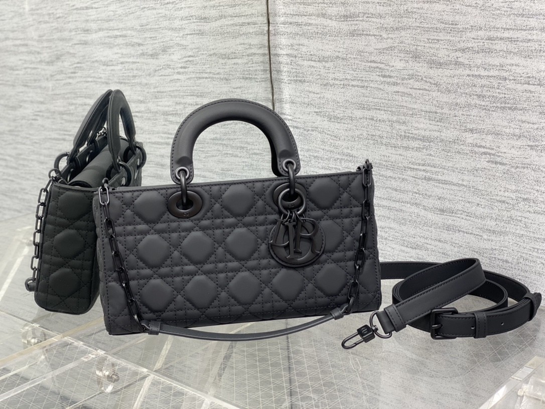 DR Shoulder bag 26x6x14cm