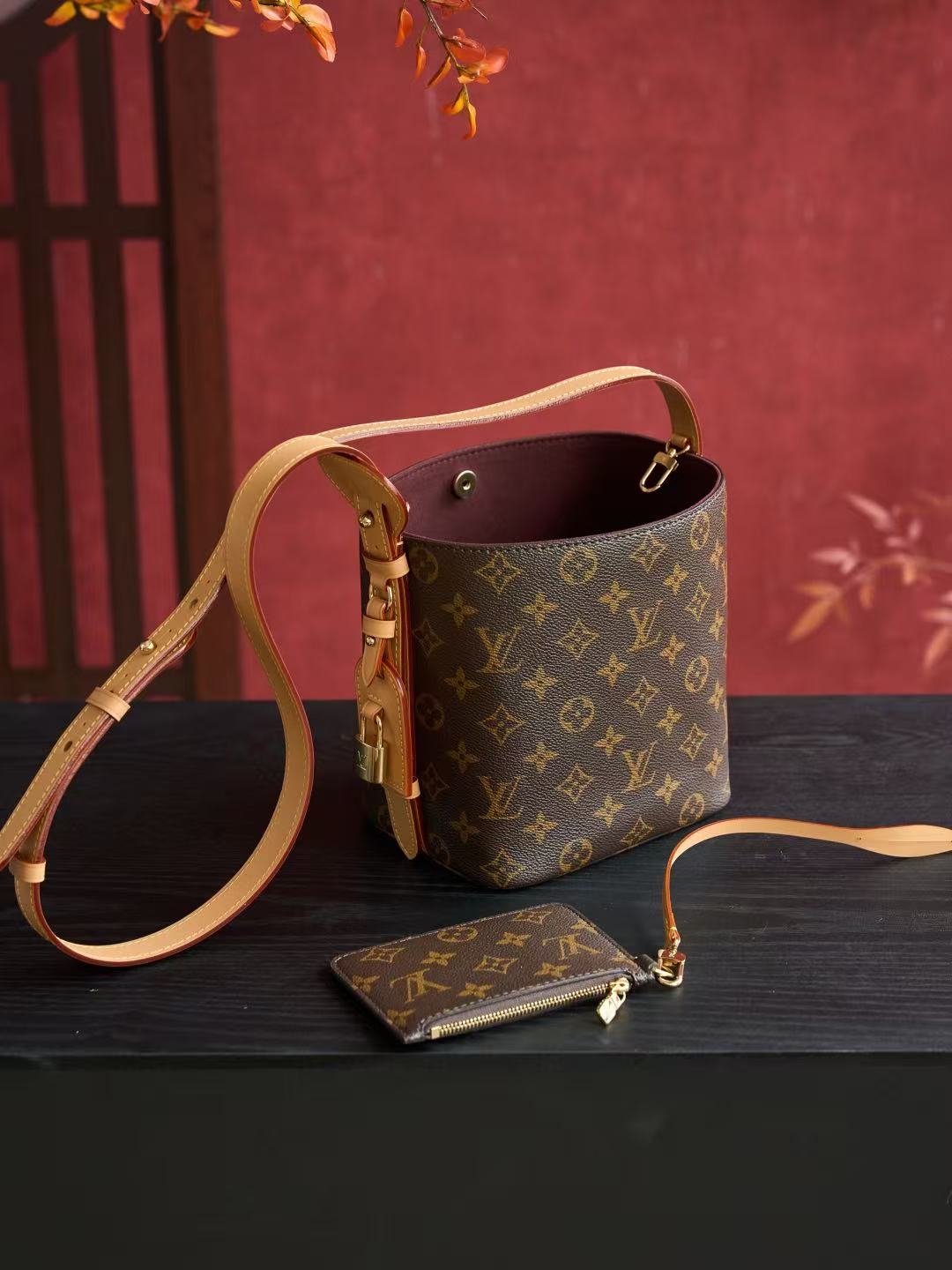 LV ALL-IN BB M12925 18*12*16CM