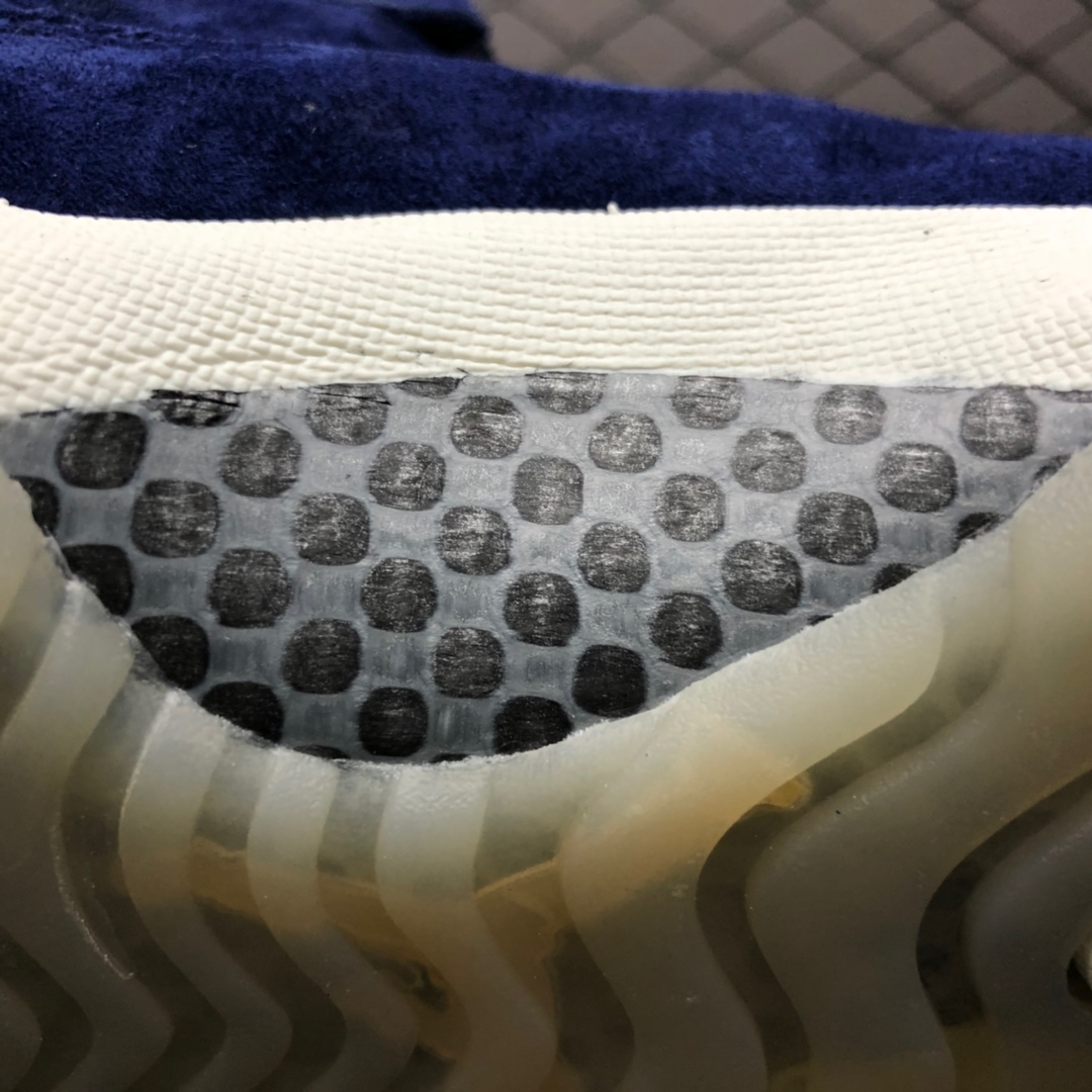 JRD 11 Retro Low Derek Jeter RE2PECT AV2187-441