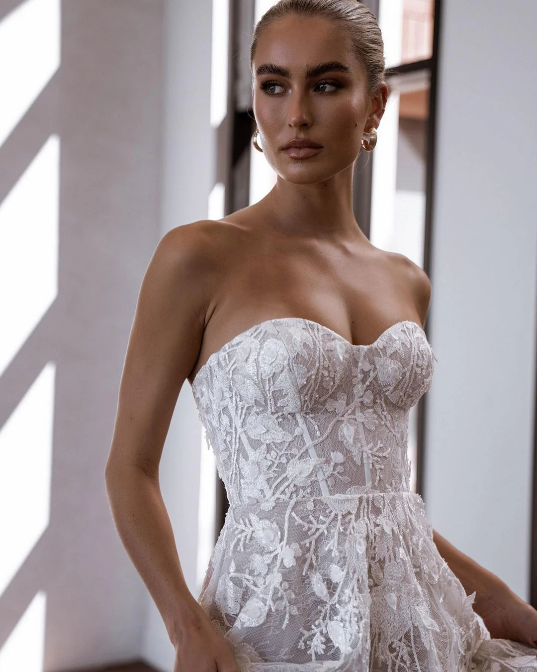 Fairy A Line Sweetheart Lace Wedding Dress with Appliques