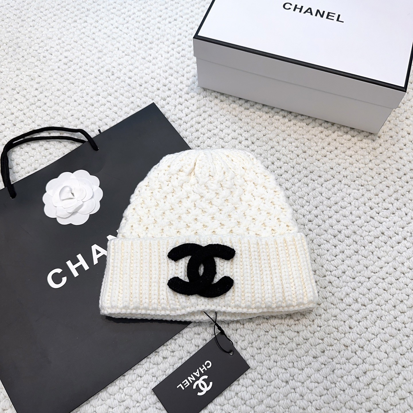 Chanel Beanies（Multiple colors）